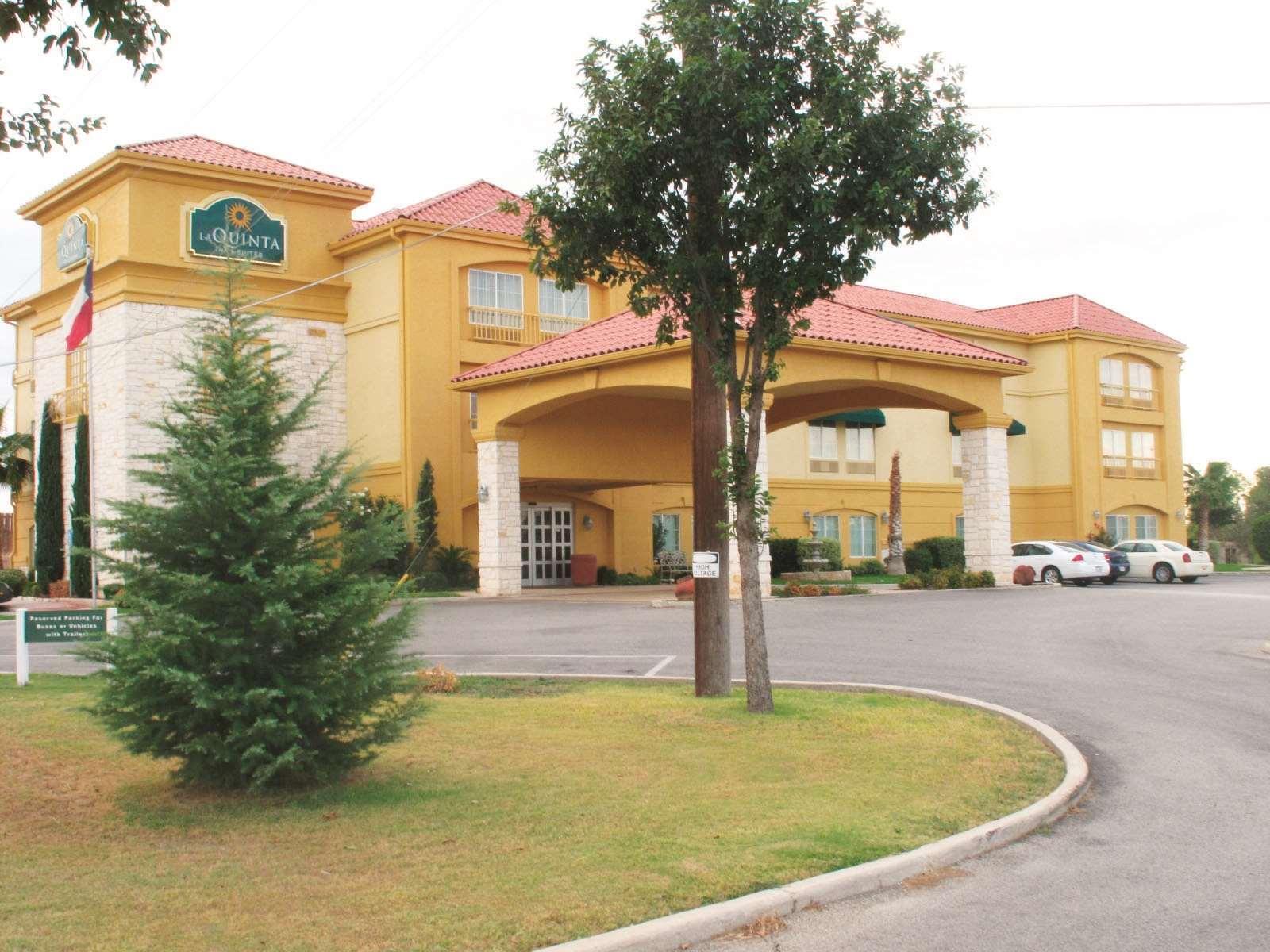 Hotel La Quinta by Wyndham Fredericksburg Exterior foto